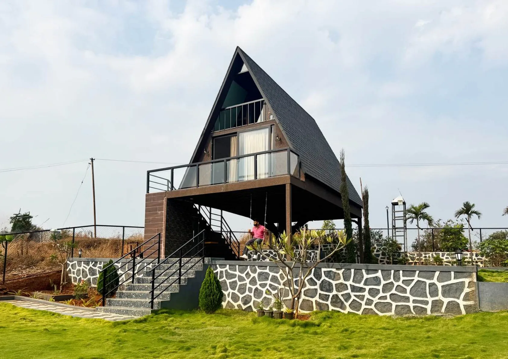SkyGram Cloud Villa 1